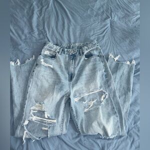 Distressed Light Blue Women's Jeans